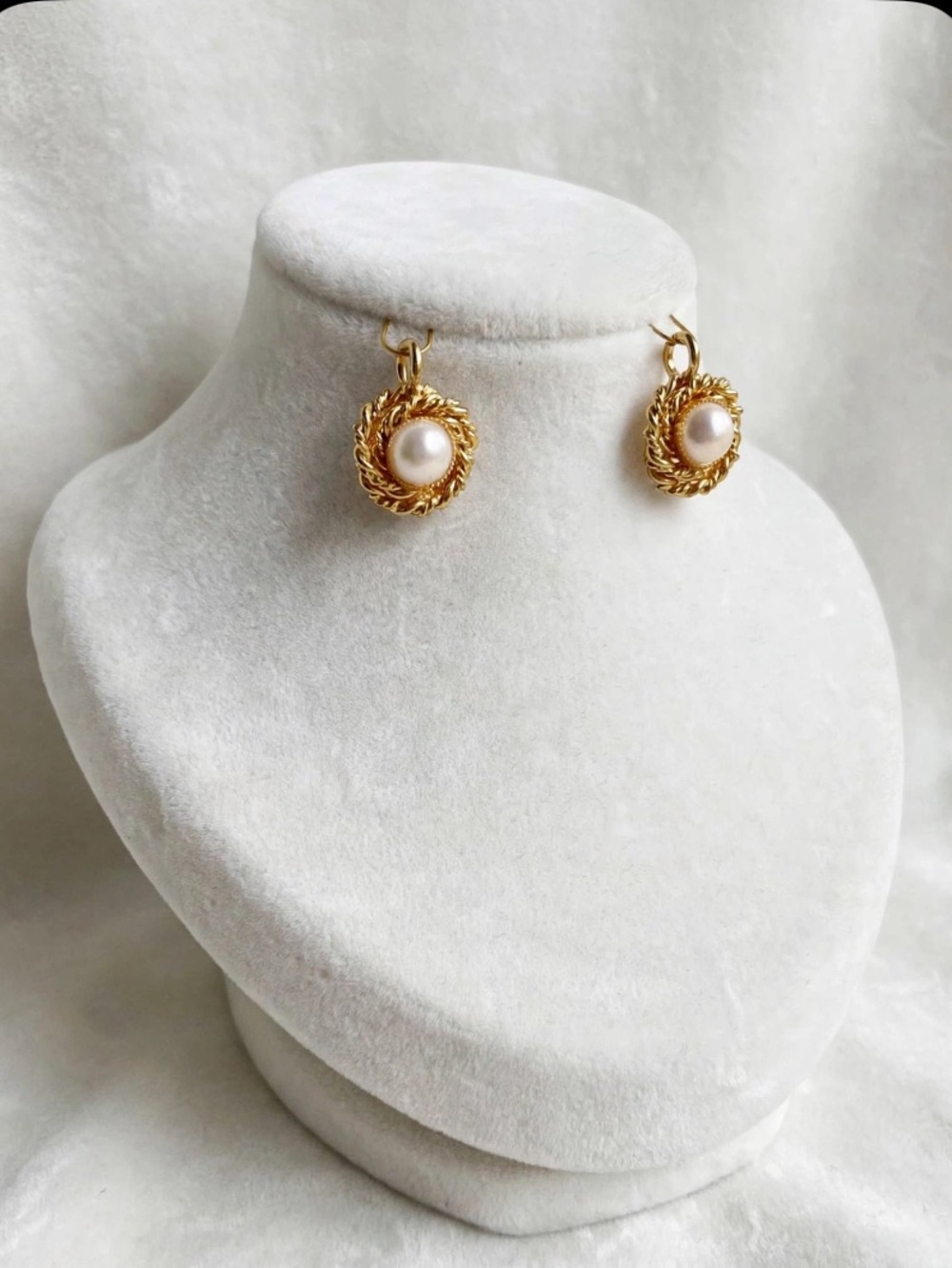 Vintage Gold Rope Pearl Clip-On Earrings - Screw-Back Faux Pearl Earrings